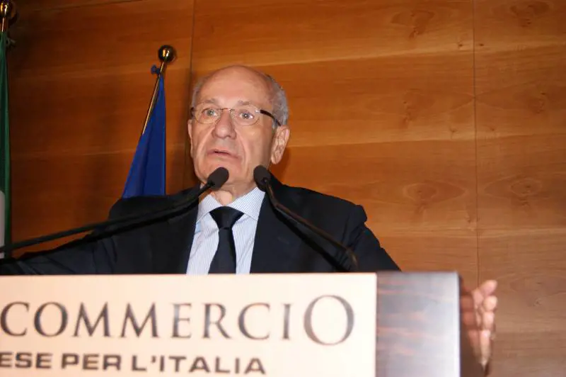Federagenti: "Esclusi dalle rotte, l’interscambio rischia bolla finanziaria"