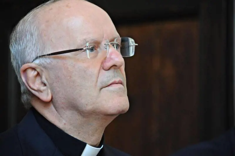 Unioni civili, Cei: "La fiducia è una sconfitta per tutti"
