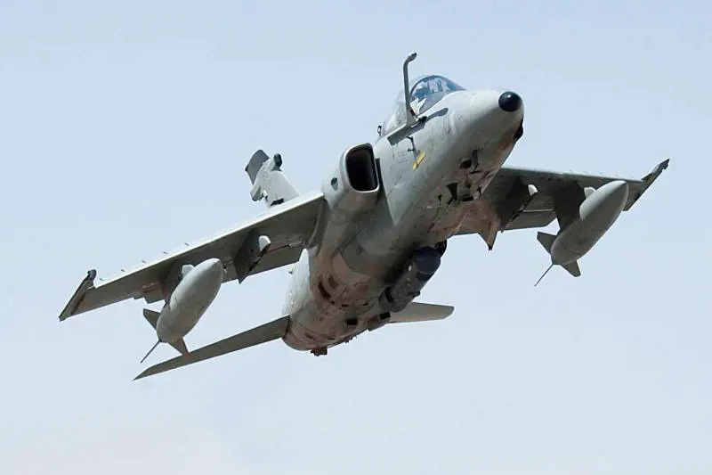 Emergenza Nordafrica, l'Italia schiera 4 caccia Amx a Trapani