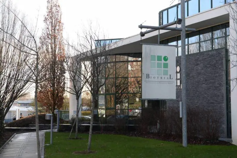 Francia, morto l'uomo in coma dopo il test su farmaco 