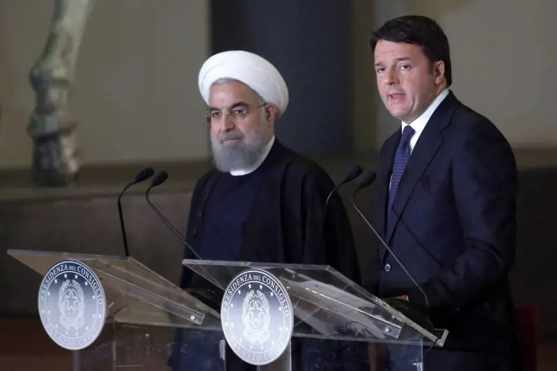Musei Capitolini, coperti i nudi: così Renzi si inchina a Rohani