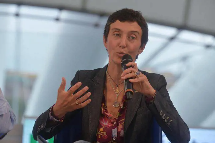 Boutade populista di Balzani: "Con me mezzi pubblici gratis"