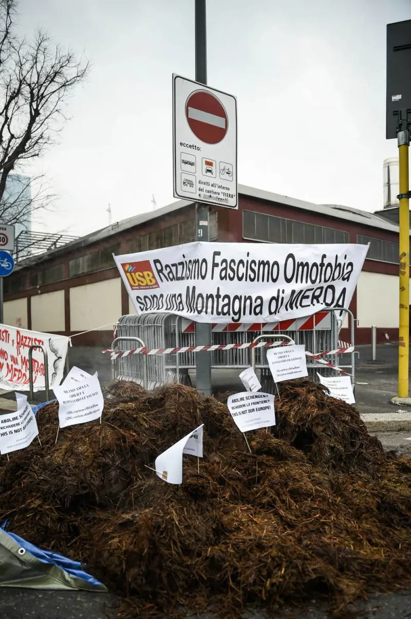 Il letame della sinistra ​contro Salvini e Le Pen