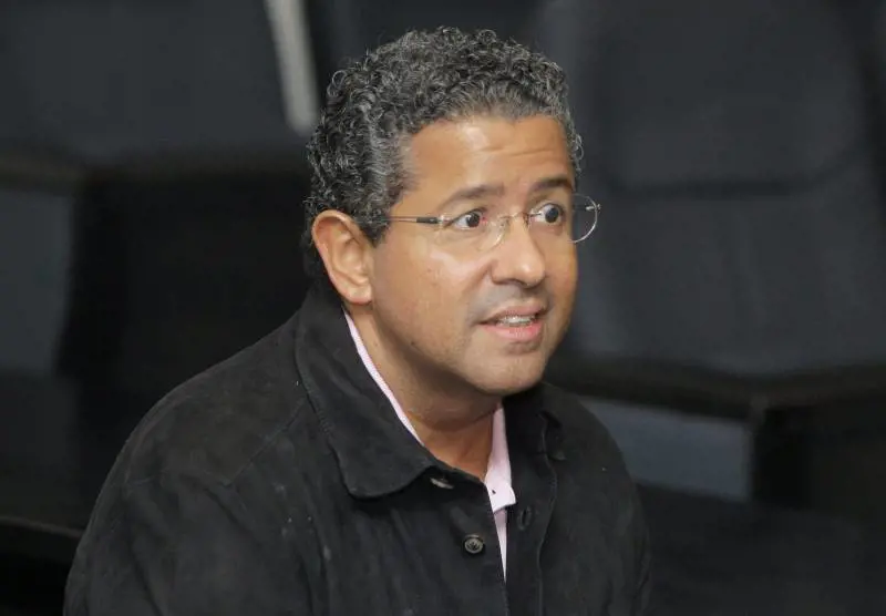 El Salvador, morto l'ex presidente Francisco Flores