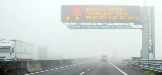 A13 chiusa per gelo: pioggia ghiacciata e gelo fra Padova e Rovigo