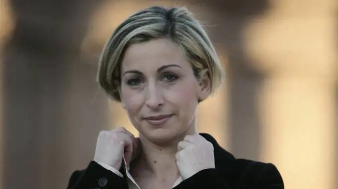 È la regina dei traslochi: un partito ogni 2 anni per garantirsi il posto