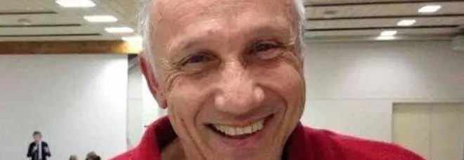 A 67 anni il prof. viene finalmente assunto. Ma è pronto per la pensione