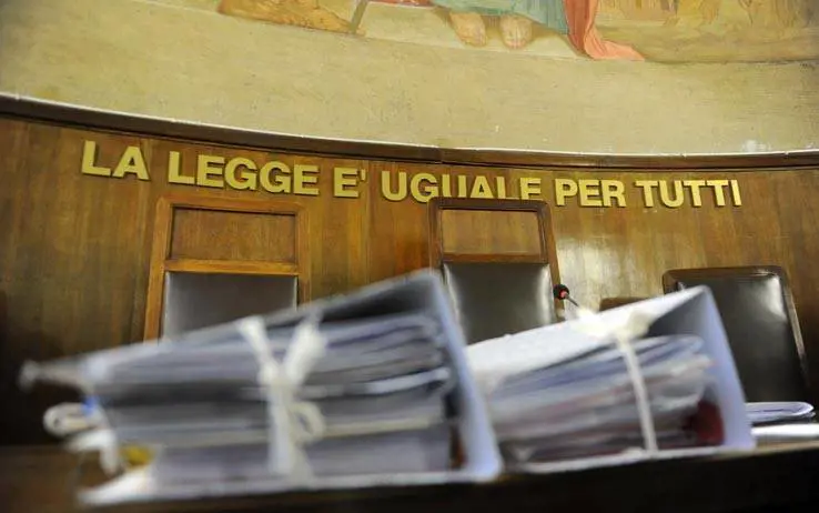 Dire "mi hai rotto il c..." al proprio datore di lavoro non è un'offesa