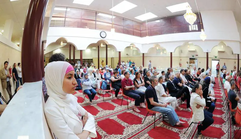Quei sindaci di sinistra che corteggiano l'islam