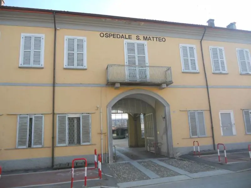Rubano il cibo della mensa dell'ospedale, 13 dipendenti agli arresti