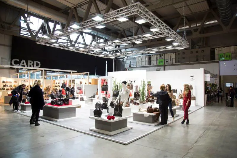 Borse e accessori moda al Mipel il ritorno dei buyer italiani