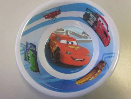 Coop ritira scodelle: "Sono pericolose pure per i bimbi"