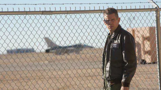 "Spettacolare e schizofrenica, racconto la guerra coi droni"