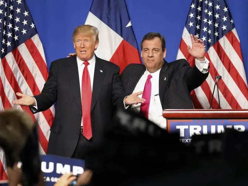 Chris Christie si schiera con Trump