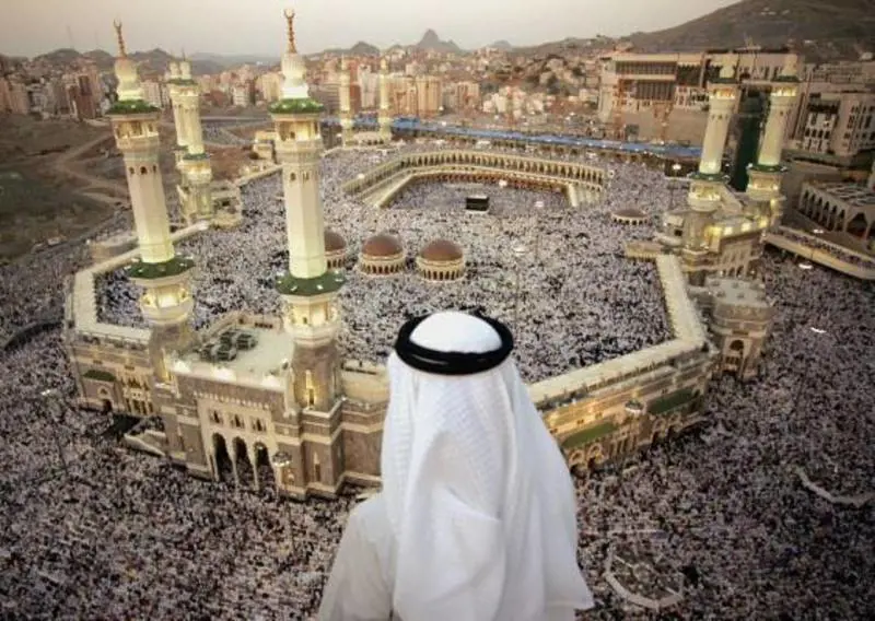 Adonis: "L'islam non cambia È violento e umilia la libertà"