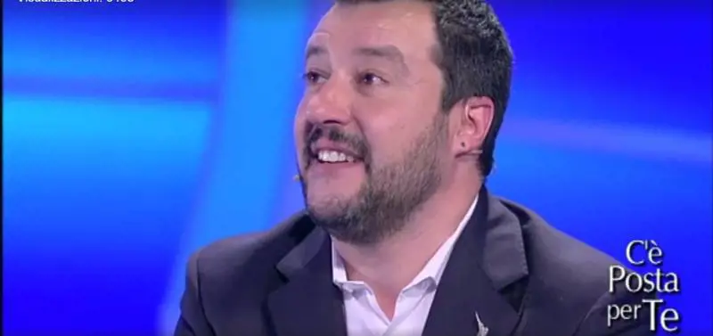 A C'è posta per te Matteo Salvini incontra Ezio Greggio ed Enzo Iacchetti