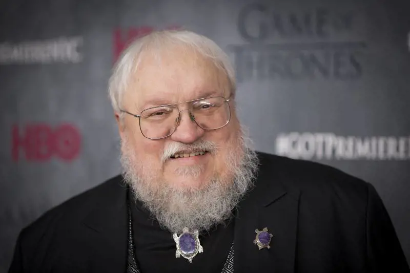 E Twitter piange l'autore di Game of Thrones