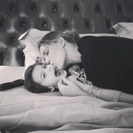 Belen Rodriguez e le polemiche per la foto di Claudia Galanti