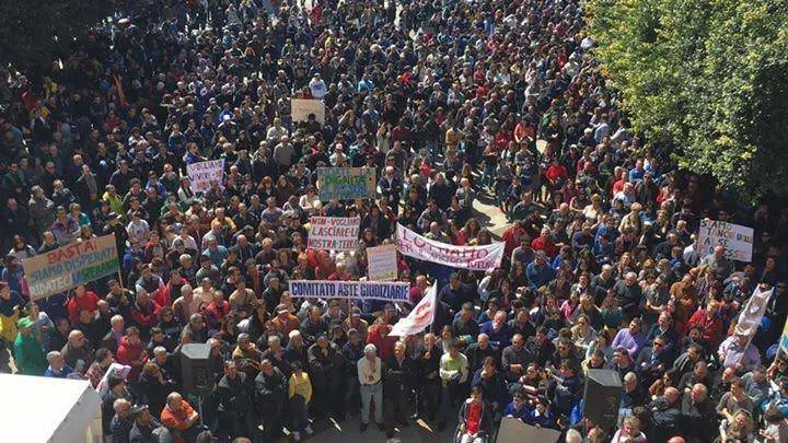 Il Mezzogiorno protesta contro il Governo:No alle importazioni agricole