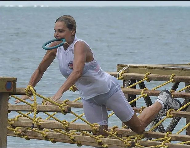 Isola dei Famosi, infortunio per Simona Ventura