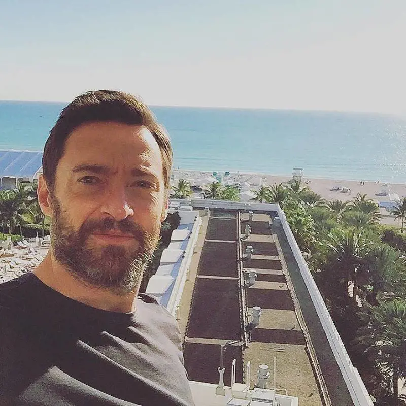 Hugh Jackman, nuova operazione per cancro al naso: "Usate le creme solari"