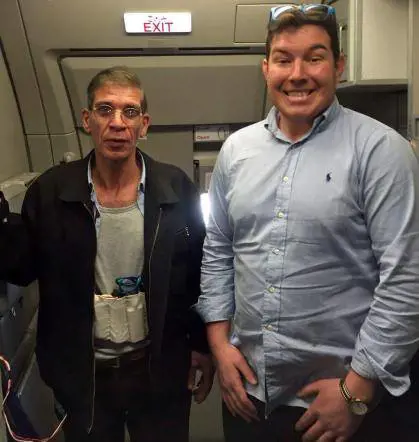 EgyptAir, il selfie virale tra ostaggio e dirottatore