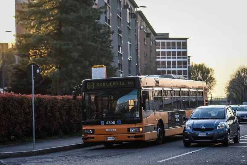 Firme per il percorso dei bus. "L'isolamento è insicurezza"