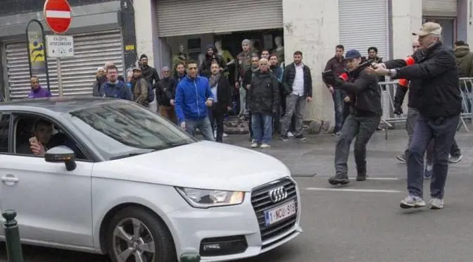 Donna travolta da un'auto a Molenbeek