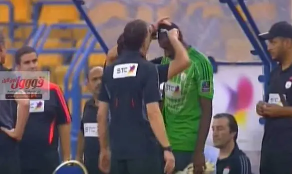 "Quella cresta è contro l'islam". In campo taglio prima del match