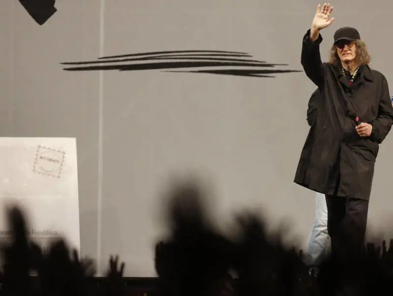 Il futuro del M5S orfano del suo guru
