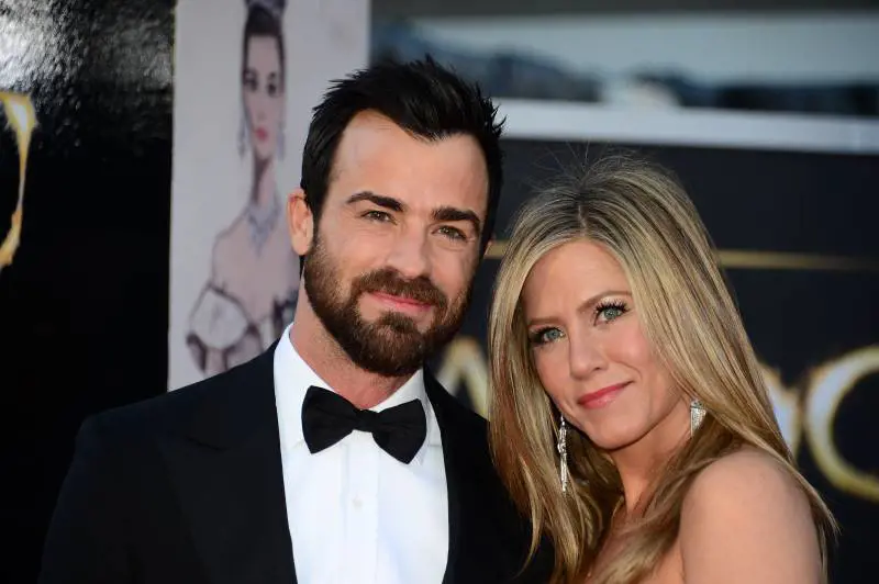Divorzio in vista per la Aniston: ha "beccato" il marito con la ex