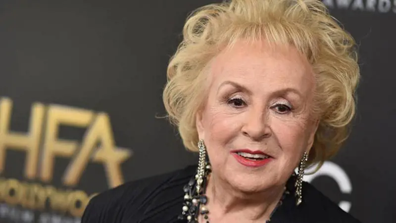 È morta Doris Roberts, la nonna della sit-com "Tutti amano Raymond"
