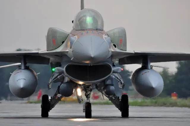Siria, i russi avrebbero aperto il fuoco contro i caccia israeliani