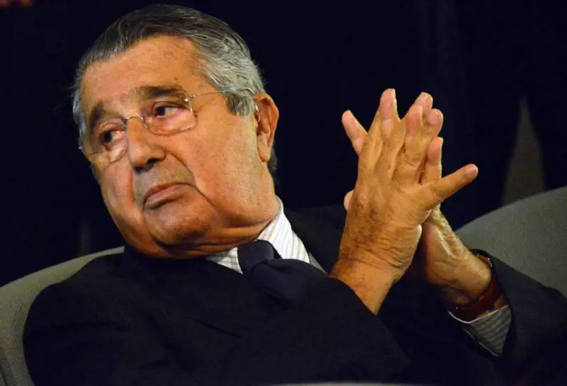 "Repubblica" ingaggia l'arbitro della fusione con la "Stampa"