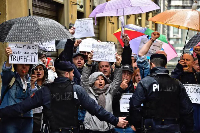 Etruria, la cabina di regia per piazzare le obbligazioni