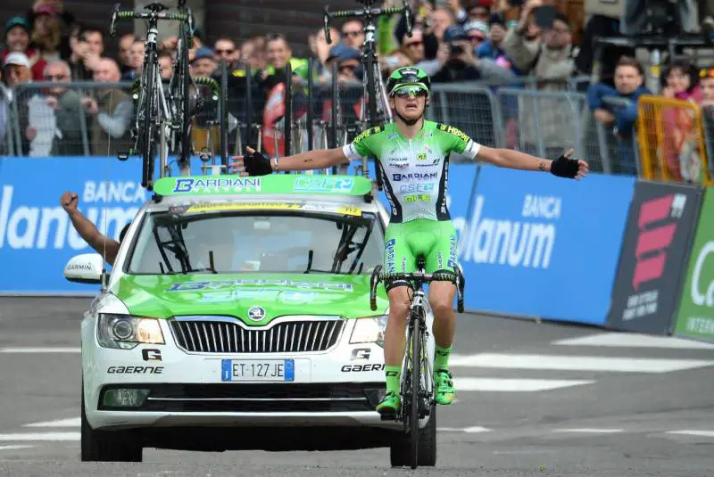 Giro, a Sestola la primissima di Ciccone. Landa si ritira, Jungels in maglia rosa
