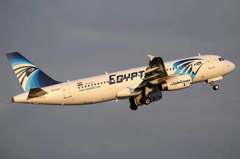 Egyptair, fumo a bordo prima di sparire