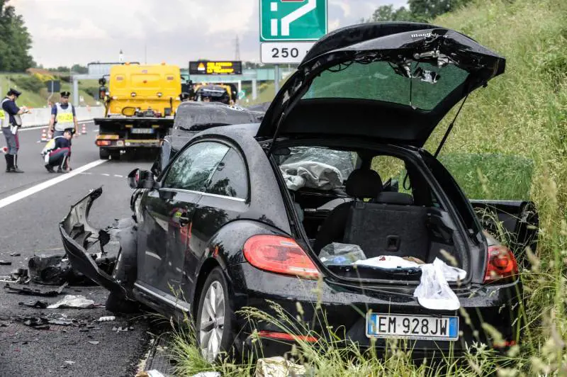 "Buonanno ucciso come Haider per le sue idee": ecco i complottisti