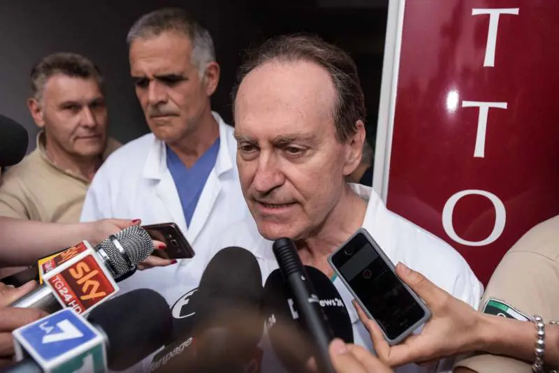 Tra due giorni già in camera. "Un mese e ritornerà nuovo"