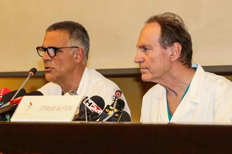 I medici del San Raffaele: "Berlusconi è in ottime condizioni"