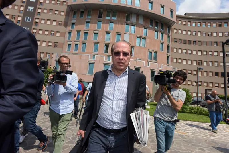 Cav ricoverato, Paolo Berlusconi: "Sollevato dalle parole di Zangrillo"