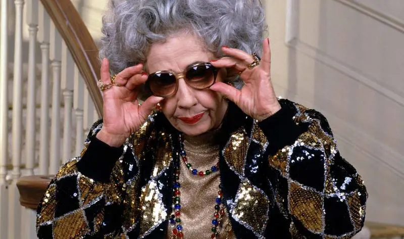 Muore Ann Morgan Guilbert, Yetta de "La Tata"
