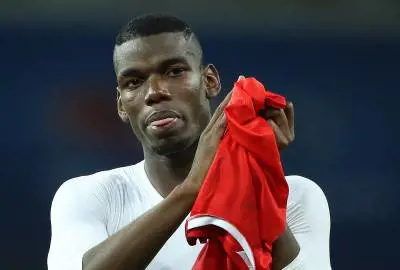Dani Alves: "Tenete Pogba"
