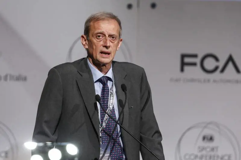 L'ultima profezia di Fassino: "Inutili controlli esterni sui conti"