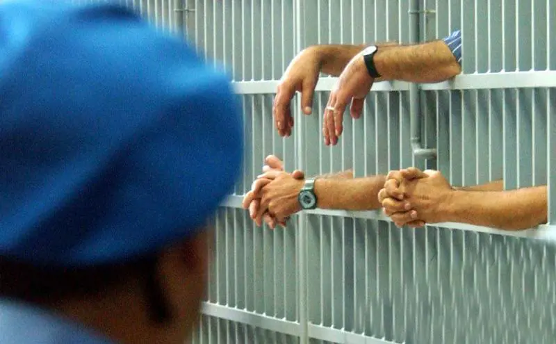 Barack Obama decide di chiudere le carceri private