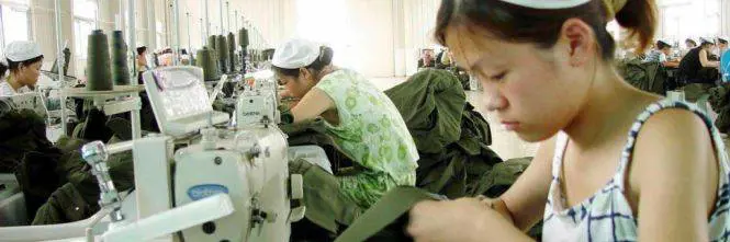 A Prato scoperta la fabbrica dei falsi permessi di soggiorno