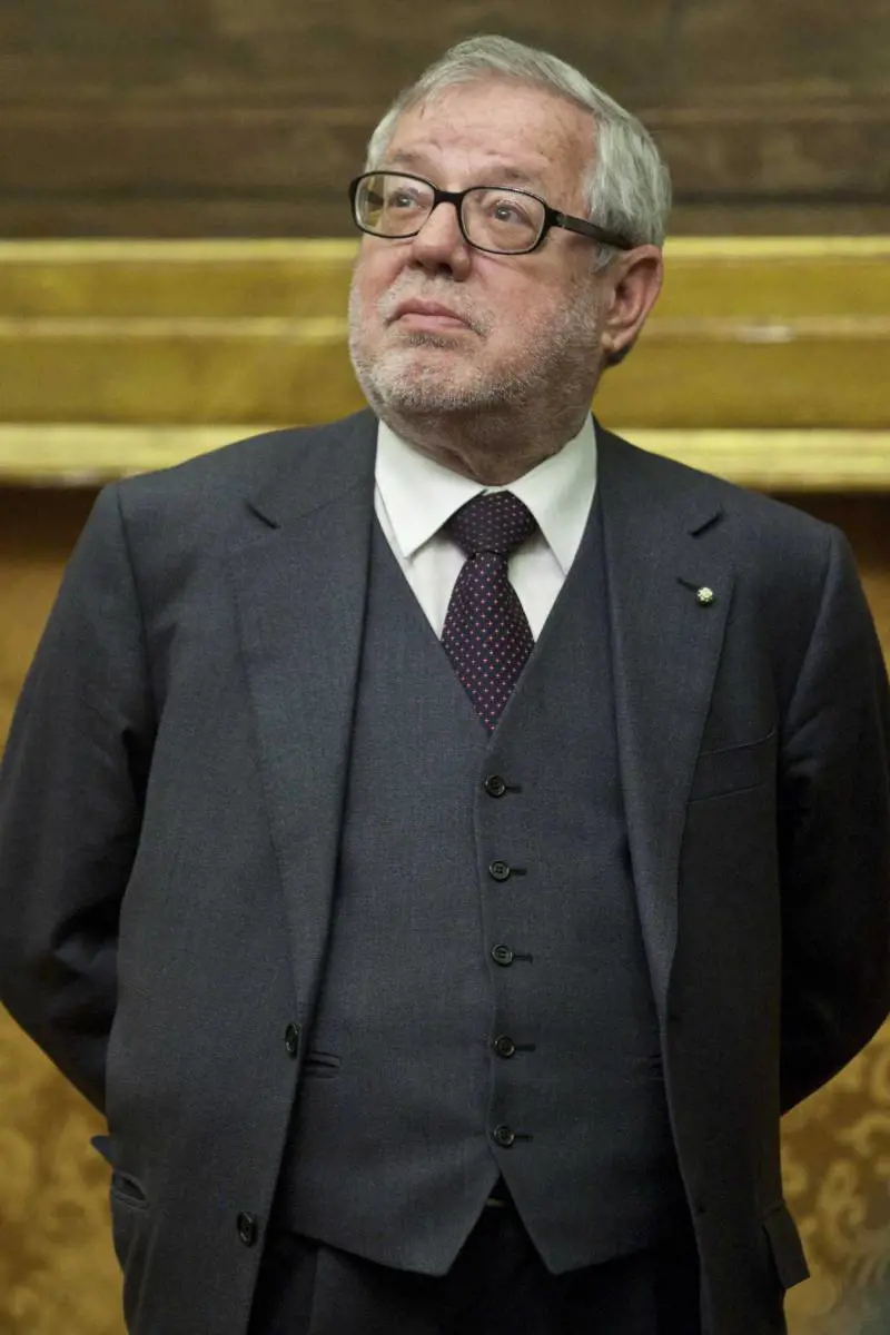 I costituzionalisti contro Rousseau: "Non si gioca con la democrazia"