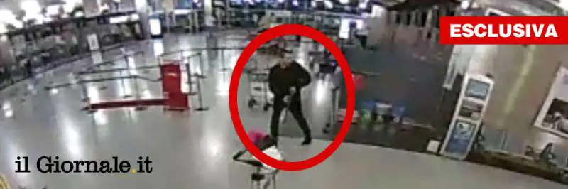Istanbul, le immagini del raid: così il killer cercava le vittime
