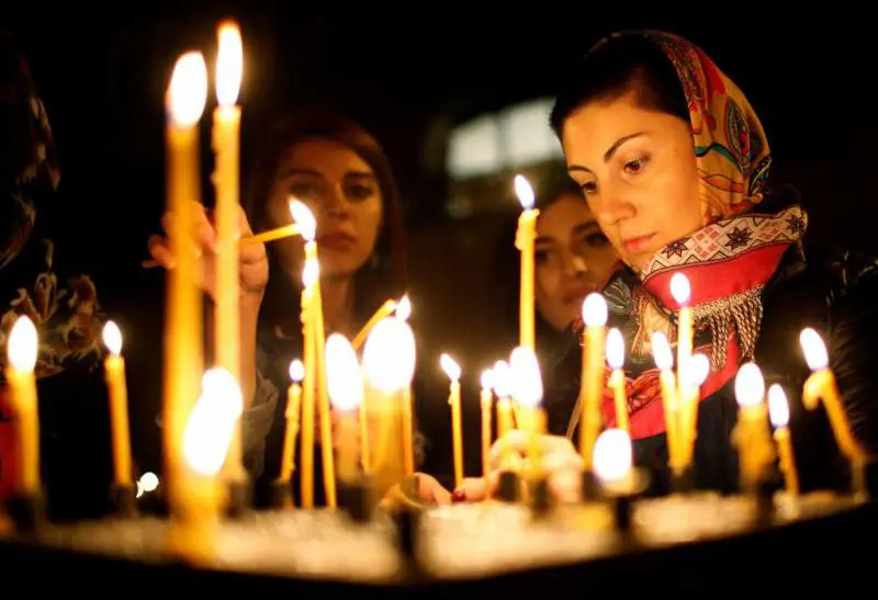 L'esposizione di Aiuto alla Chiesa che Soffre per ricordare il genocidio dei cristiani