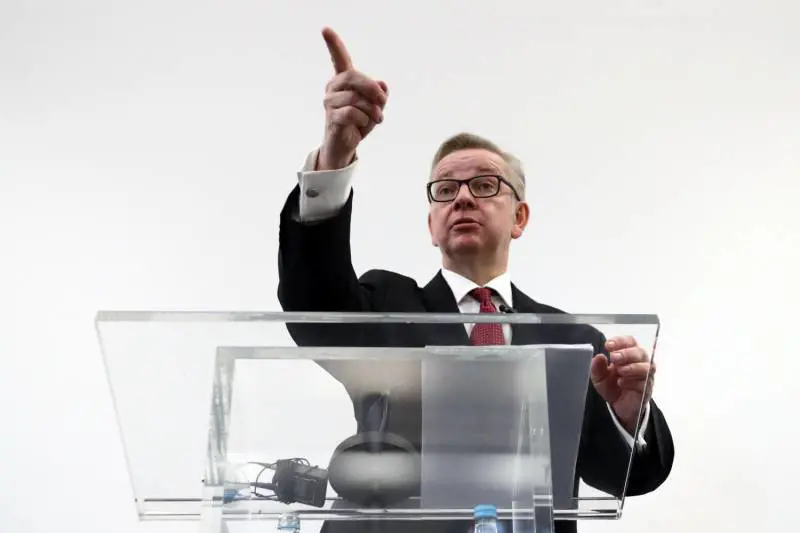 Gove: "Metterò fine alla libera circolazione"